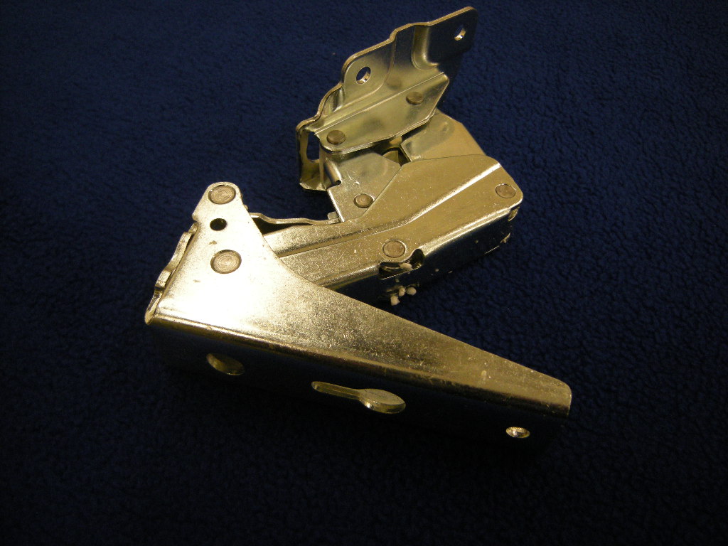 GENUINE CANDY/HOOVER L/H UPPER DOOR HINGE GENUINE CANDY/HOOVER L/H UPPER DOOR HINGE