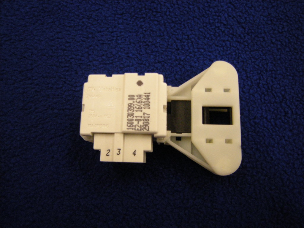 GENUINE HOTPOINT/INDESIT DOOR INTERLOCK GENUINE HOTPOINT/INDESIT DOOR INTERLOCK