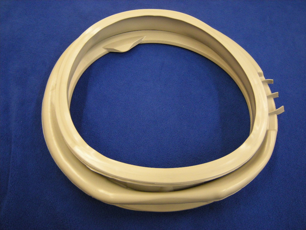 GENUINE HOTPOINT DOOR SEAL GENUINE HOTPOINT DOOR SEAL
